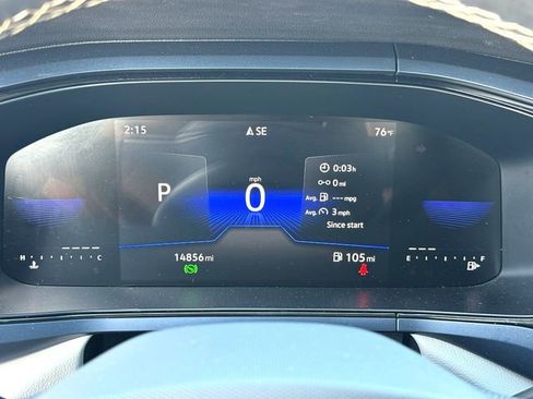 Used 2024 Volkswagen Taos SE w/ Panoramic Sunroof Package image 15