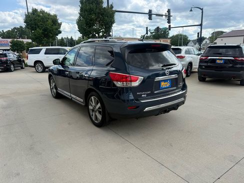 Used 2015 Nissan Pathfinder Platinum AWD/4WD image 4