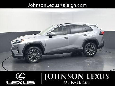 Used 2025 Toyota RAV4 Limited w/ Advanced Technology Package image 2