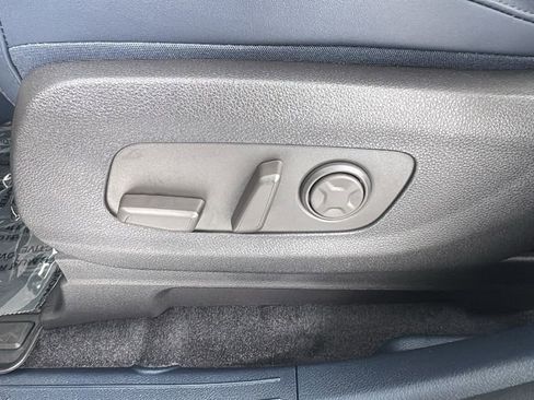 New 2026 Kia Carnival SX w/ SX Dark Edition Package FWD image 11