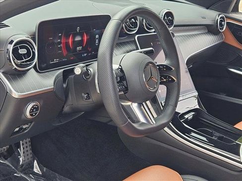 Used 2023 Mercedes-Benz C 300 Sedan image 10
