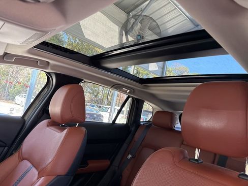 Used 2023 MAZDA CX-50 Meridian Edition image 7