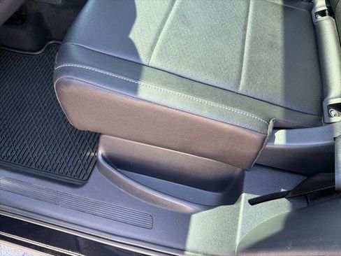 Used 2020 Volkswagen Tiguan SEL image 23