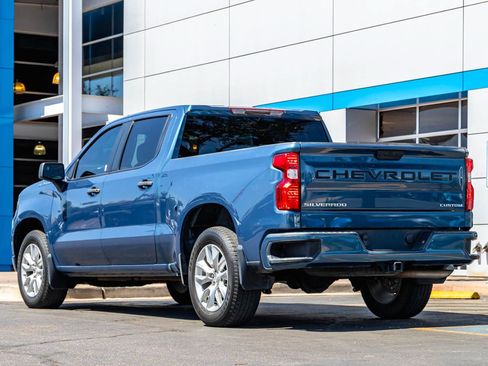 Used 2024 Chevrolet Silverado 1500 Custom RWD image 3