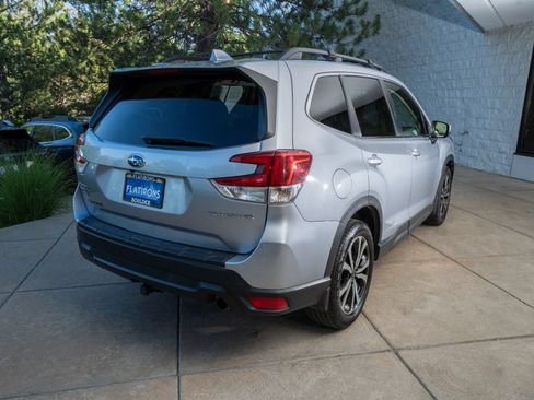 Used 2019 Subaru Forester Limited AWD/4WD image 6