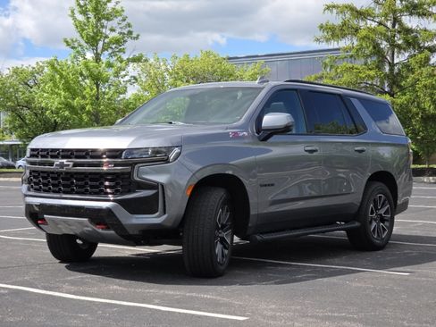 Used 2021 Chevrolet Tahoe Z71 w/ Z71 Off-Road Package AWD/4WD image 20