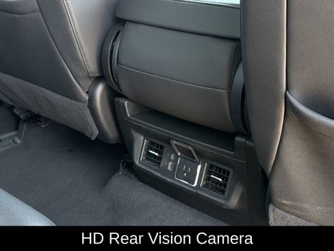 Used 2025 GMC Sierra 1500 SLT AWD/4WD image 36