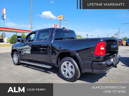 New 2026 RAM 1500 Big Horn AWD/4WD image 10