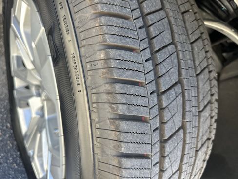 Used 2026 Chevrolet Silverado 1500 LTZ image 8