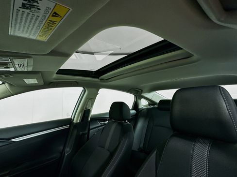 Used 2019 Honda Civic EX image 24