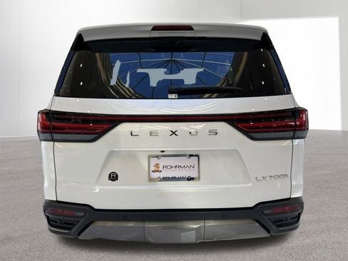 New 2025 Lexus LX 700h Overtrail image 33