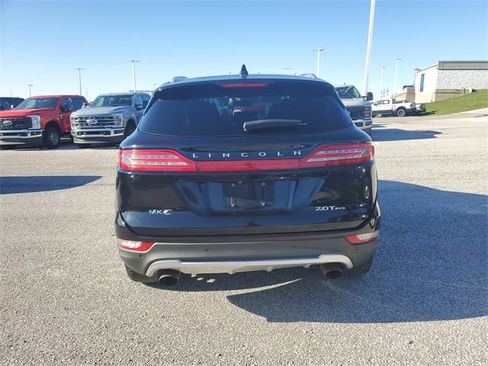 Used 2017 Lincoln MKC Reserve image 5