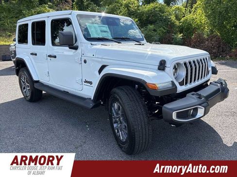 New 2025 Jeep Wrangler Sahara image 3