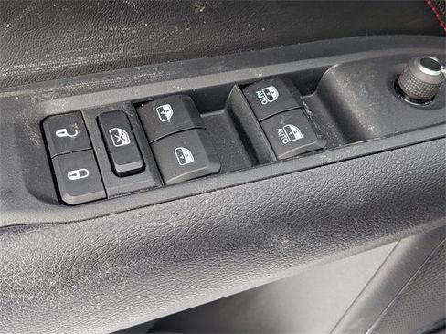 New 2026 Jeep Compass Trailhawk w/ Sun, Sound & Navigation Group image 16