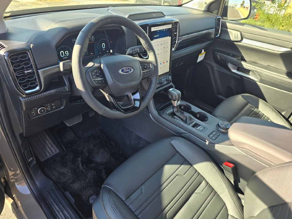 New 2026 Ford Ranger Lariat w/ Black Appearance Package AWD/4WD image 2