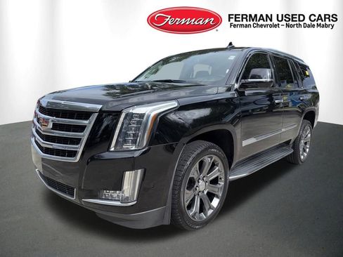 Used 2020 Cadillac Escalade 2WD image 8