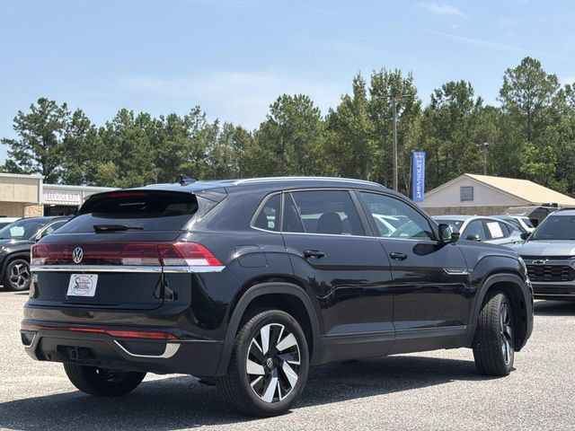 Used 2025 Volkswagen Atlas Cross Sport SE FWD image 7