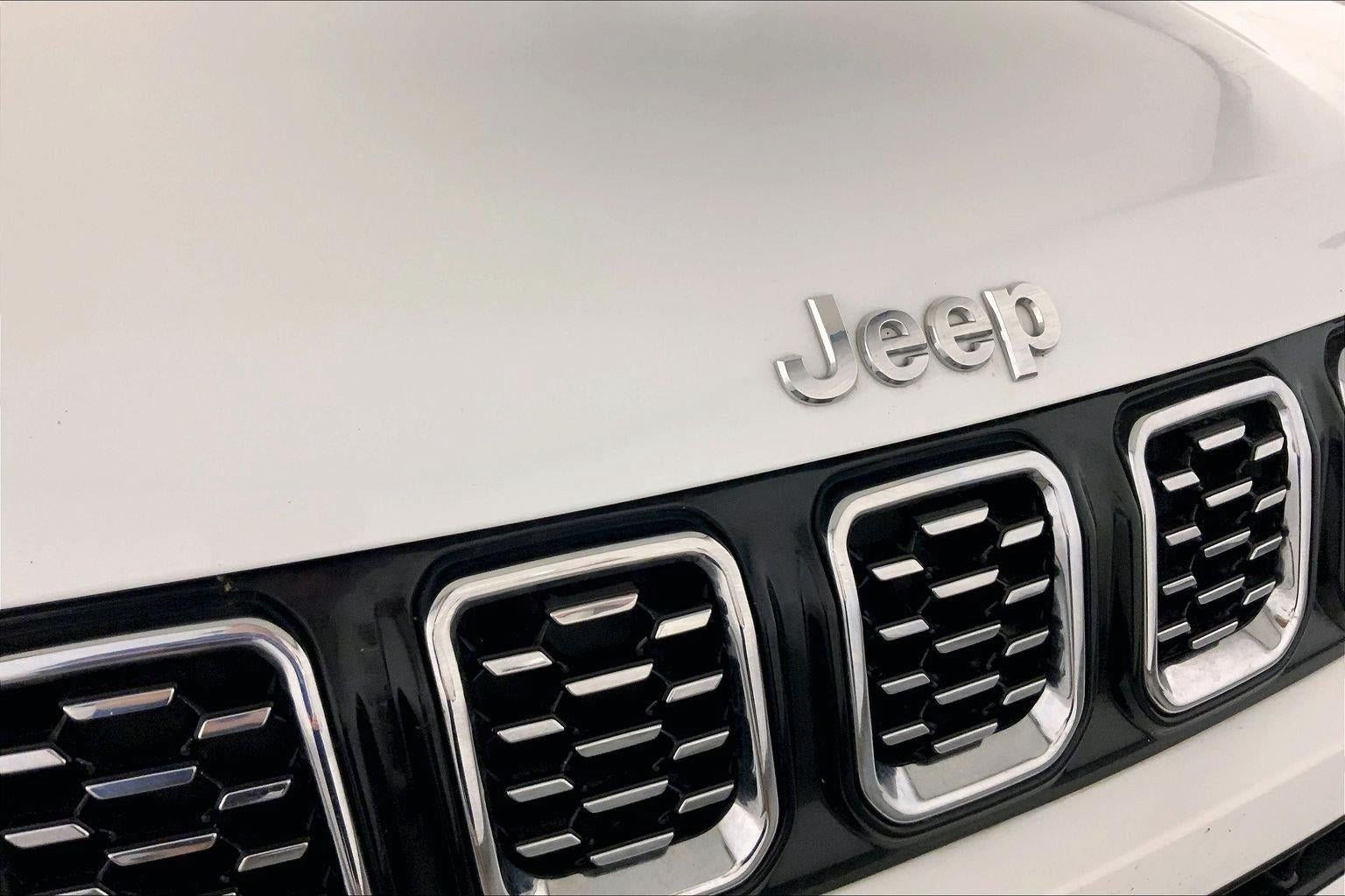 Used 2025 Jeep Compass Limited AWD/4WD image 28