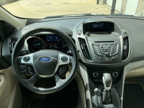 Used 2014 Ford Escape SE image 10