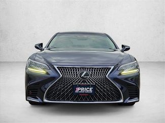 Used 2018 Lexus LS 500 w/ Luxury Package RWD video 2