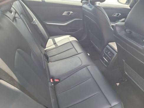Used 2022 BMW 330i Sedan w/ Driving Assistance Package RWD image 26