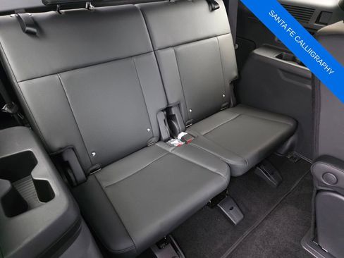 Used 2025 Hyundai Santa Fe Calligraphy FWD image 26