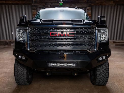 Used 2020 GMC Sierra 3500 Denali w/ Denali Ultimate Package image 2