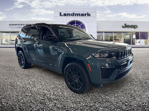 New 2026 Jeep Grand Cherokee Summit w/ Obsidian Package AWD/4WD image 1