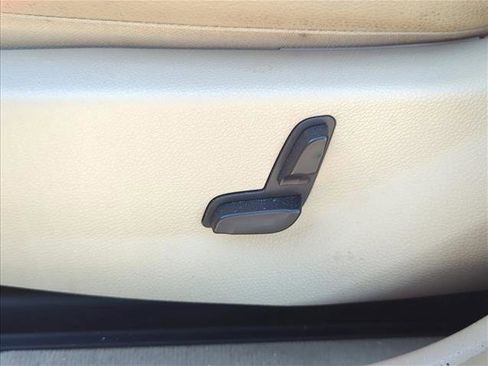 Used 2010 Mercedes-Benz GLK 350 4MATIC image 10