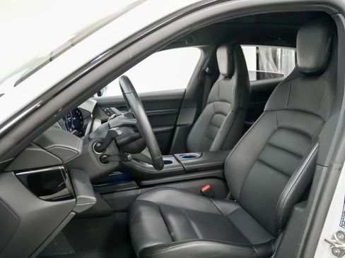 Used 2025 Porsche Taycan 4S AWD/4WD image 5