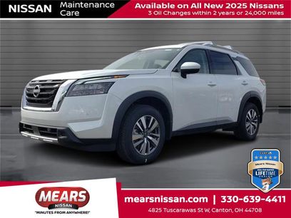 New 2025 Nissan Pathfinder SL