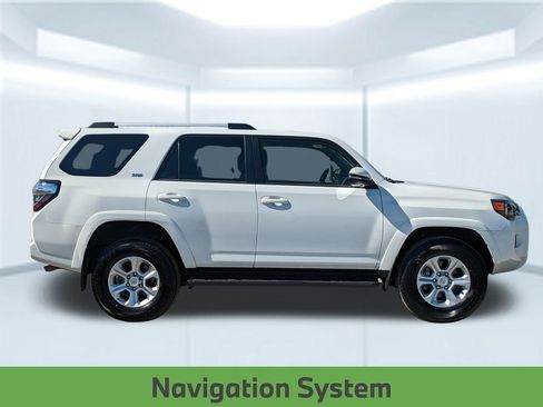 Used 2024 Toyota 4Runner SR5 Premium image 8
