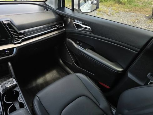Certified 2023 Kia Sportage EX FWD image 21