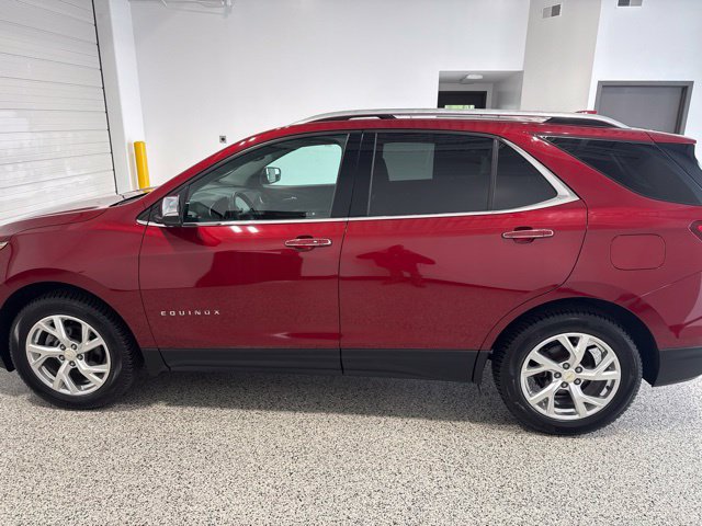 Used 2020 Chevrolet Equinox Premier AWD/4WD image 9