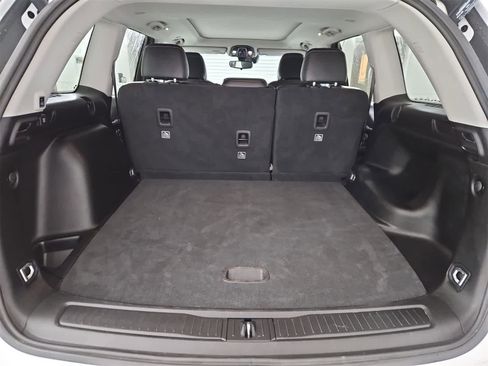 Used 2023 Jeep Grand Cherokee Limited image 36