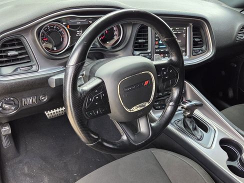 Used 2021 Dodge Challenger R/T Scat Pack RWD image 6