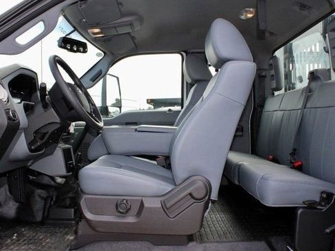 New 2024 Ford F750 2WD SuperCab Super Duty image 9