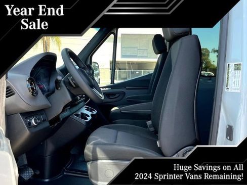 New 2024 Mercedes-Benz Sprinter 2500 image 20