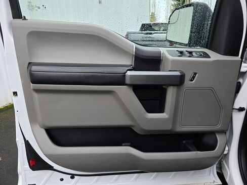 Used 2016 Ford F150 XLT w/ Equipment Group 301A Mid image 22