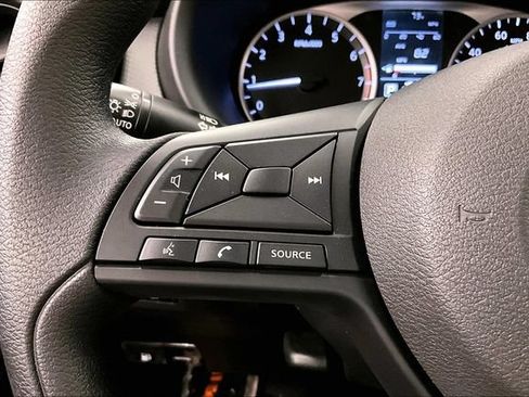 New 2025 Nissan Kicks Play S FWD image 21