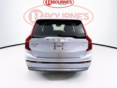 Used 2022 Volvo XC90 T8 Inscription w/ Advanced Package AWD/4WD image 11