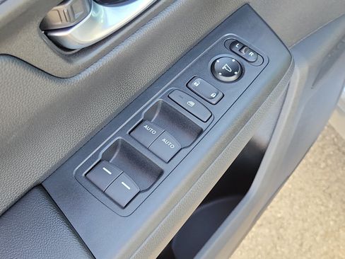 Used 2026 Honda CR-V EX image 14
