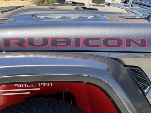 Used 2021 Jeep Wrangler Unlimited Rubicon AWD/4WD image 10