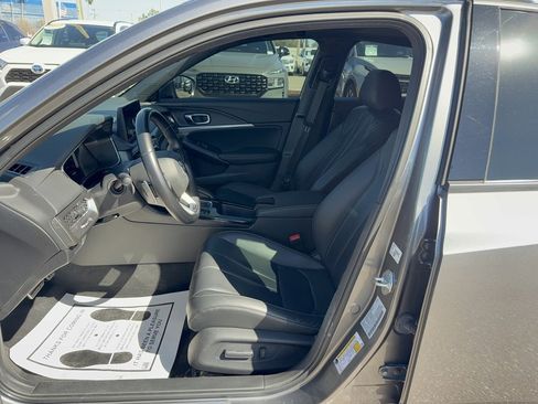 Used 2023 Acura Integra A-Spec image 11