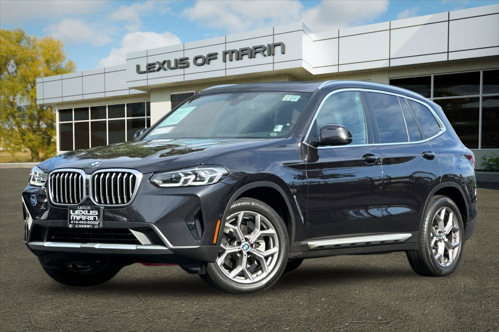 Used 2024 BMW X3 xDrive30i w/ Premium Package AWD/4WD image 1