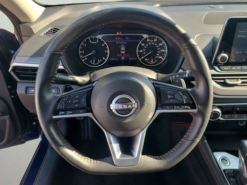 Used 2024 Nissan Altima 2.5 SR FWD image 26