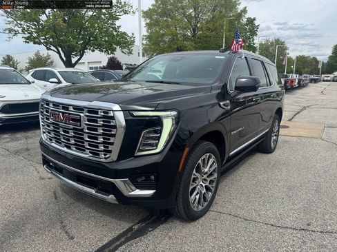 New 2026 GMC Yukon Denali w/ Denali Reserve Package AWD/4WD image 2
