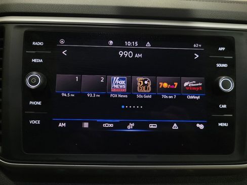Used 2021 Volkswagen Atlas Cross Sport SE FWD image 25