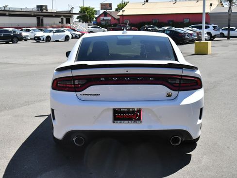 Used 2020 Dodge Charger Scat Pack w/ Dynamics Package RWD image 7
