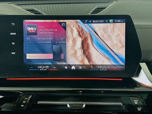 Used 2025 BMW X2 xDrive28i image 21